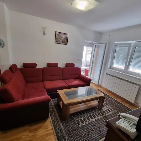 Stan * Livno